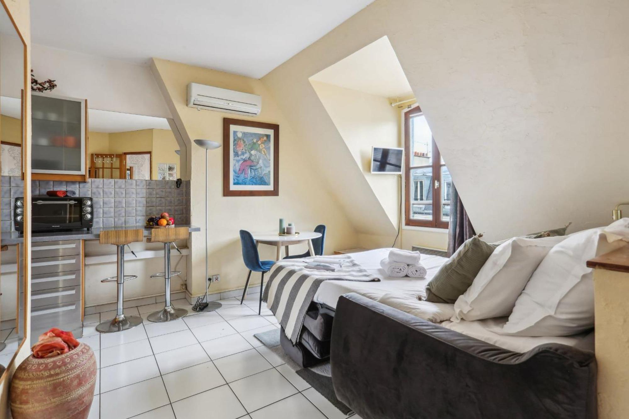 Eiffel Tower & Faubourg - 1Br - Cityapartmentstay Párizs Kültér fotó